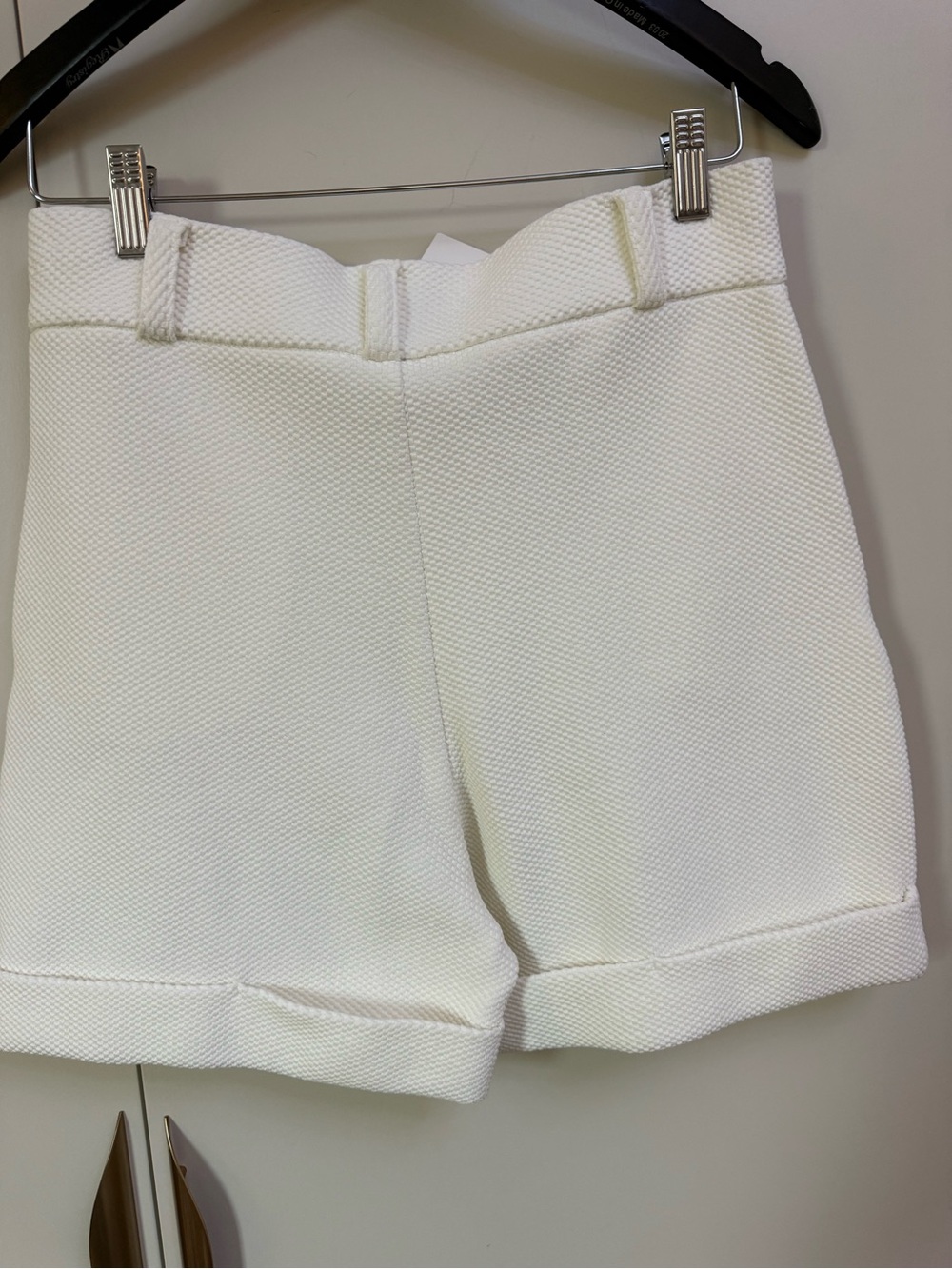 LUNE Amsterdam Moon Classic Wide Leg Shorts Ivory Honeycomb Textured M NWT - Picture 3 of 7
